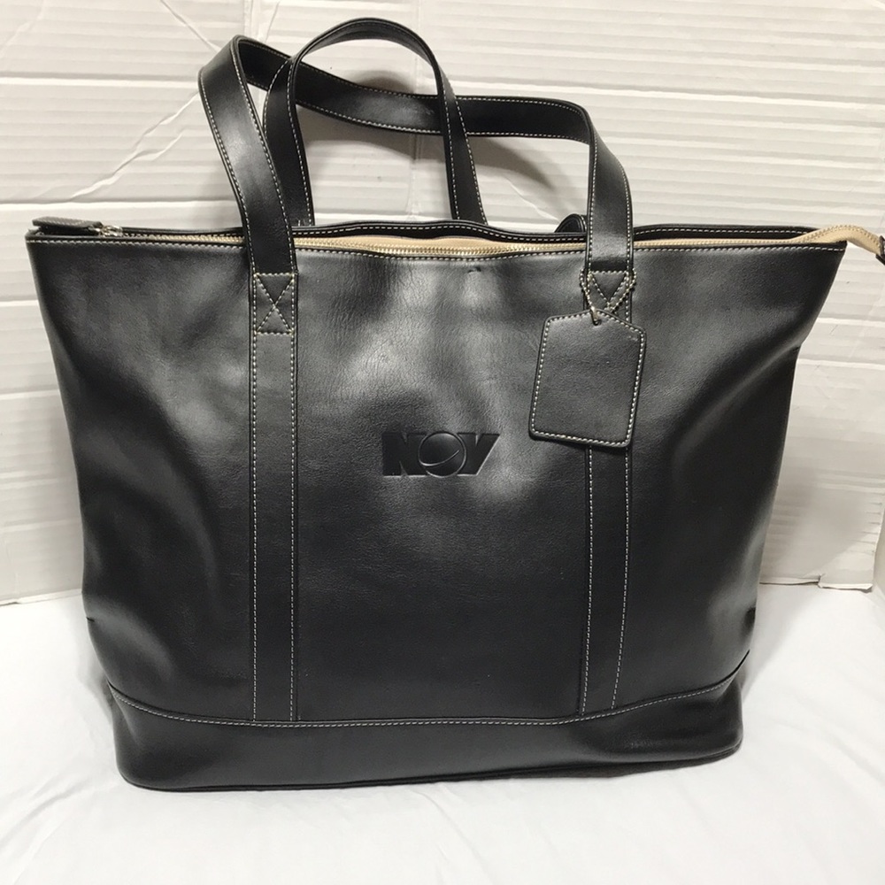 Barrington leather tote with top zipper. NWOT